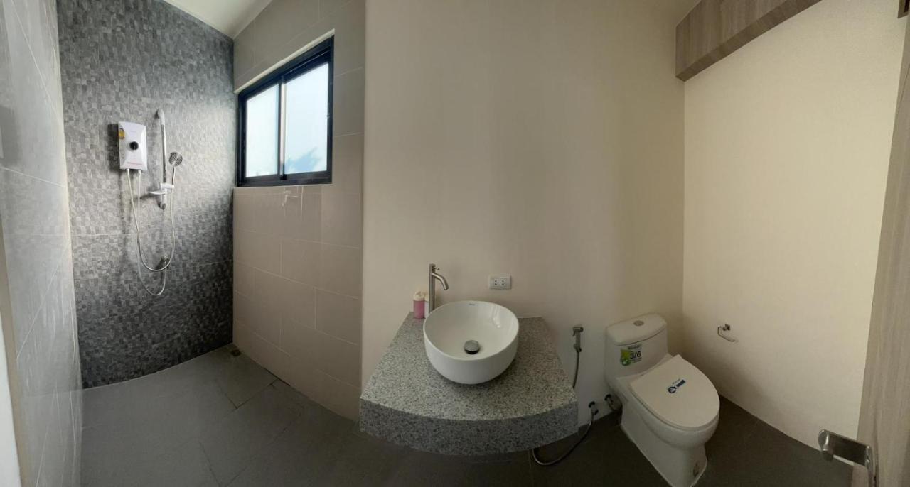 Bests Village & Villa - Chalong Bay Phuket Екстериор снимка